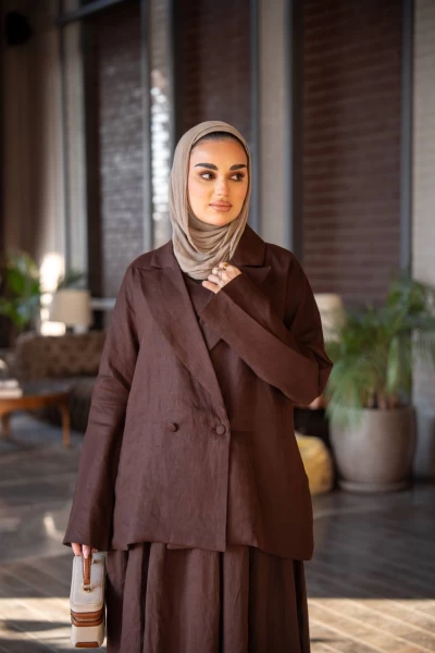 طقم جاكيت و فستان لينن باللون البني  C:J1024